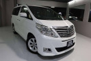 Toyota Alphard null