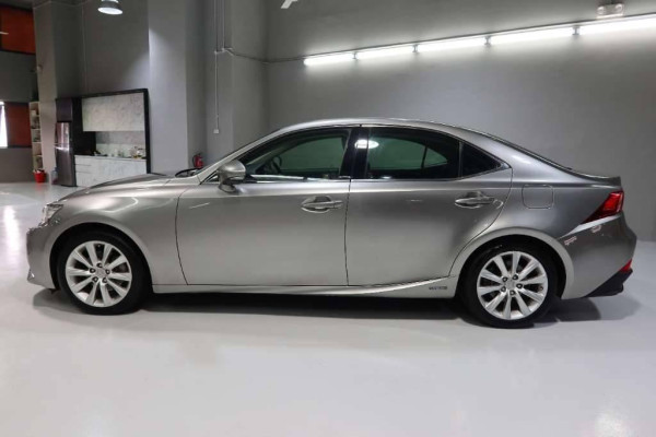Used 2013 AT lexus is null Image[3]