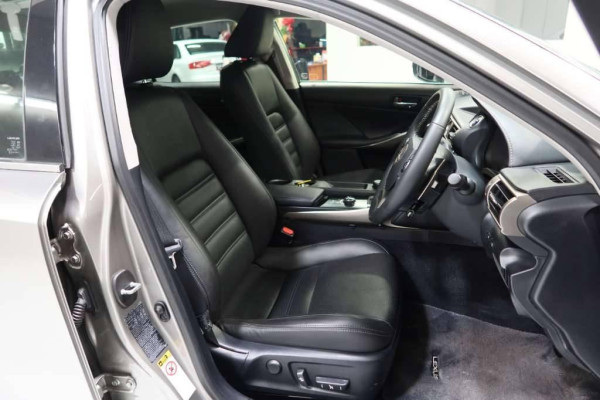 Used 2013 AT lexus is null Image[8]