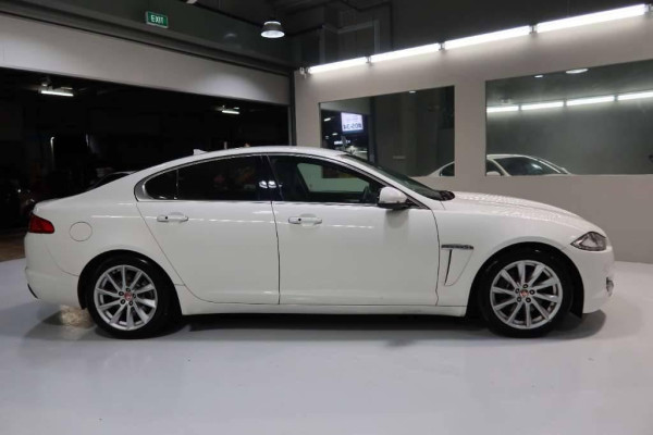Used 2014 AT jaguar xf null Image[7]
