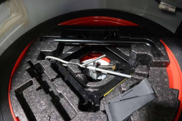 Used 2014 AT jaguar xf null Image[30]