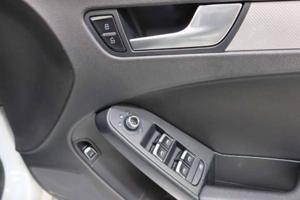 Used 2013 AT audi a4 null Image[31]