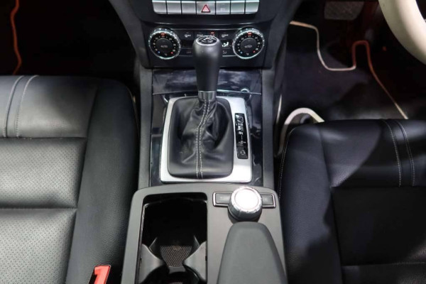 Used 2014 AT mercedes-benz c-class null Image[29]