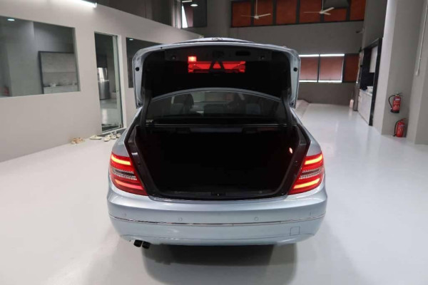 Used 2014 AT mercedes-benz c-class null Image[8]