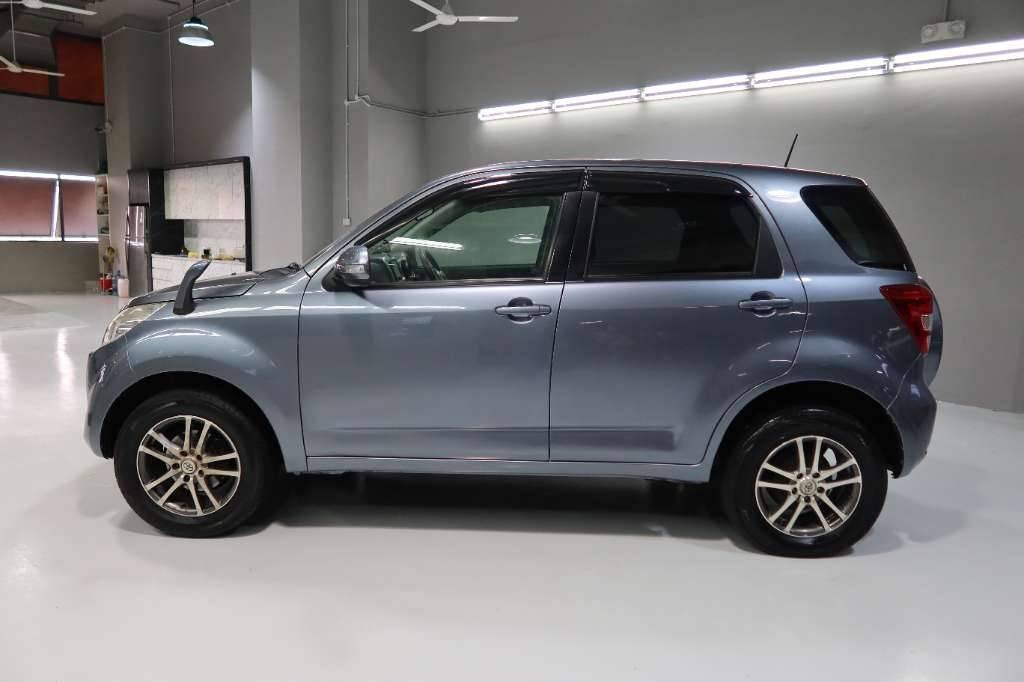 Buy Used 2009 Toyota Rush (WAL00075) - Carused.jp