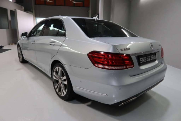 Used 2013 AT mercedes-benz e-class null Image[4]