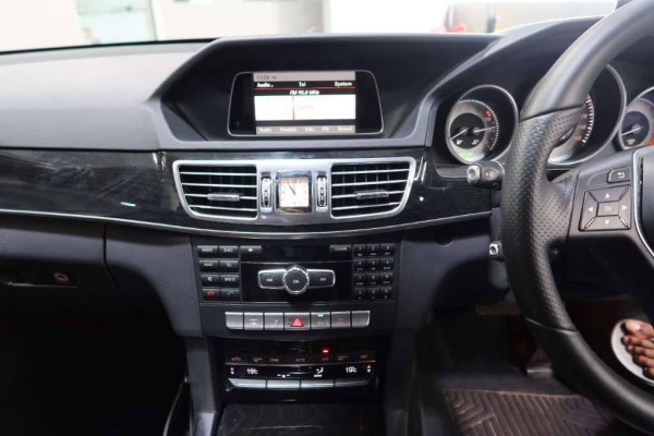 Used 2013 AT mercedes-benz e-class null Image[18]