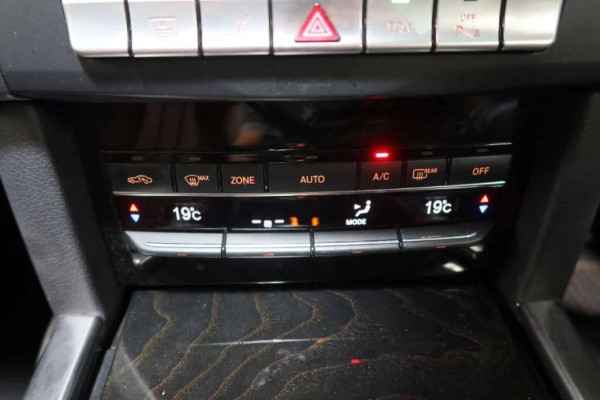 Used 2013 AT mercedes-benz e-class null Image[24]