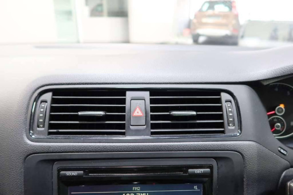 Used 2014 AT volkswagen jetta null Image[22]