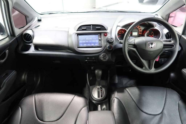Used 2009 AT honda fit null Image[18]