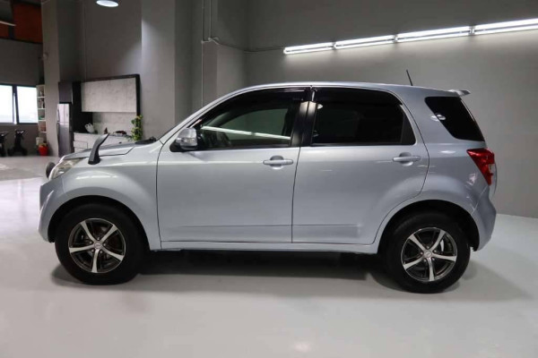 Used2009 AT Toyota Rush Image[3]