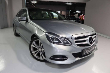 Mercedes Benz E-Class null