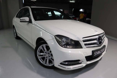 Mercedes Benz C-Class null