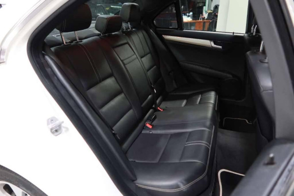 Used 2014 AT mercedes-benz c-class null Image[14]