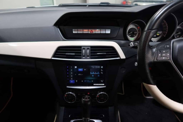 Used 2014 AT mercedes-benz c-class null Image[17]