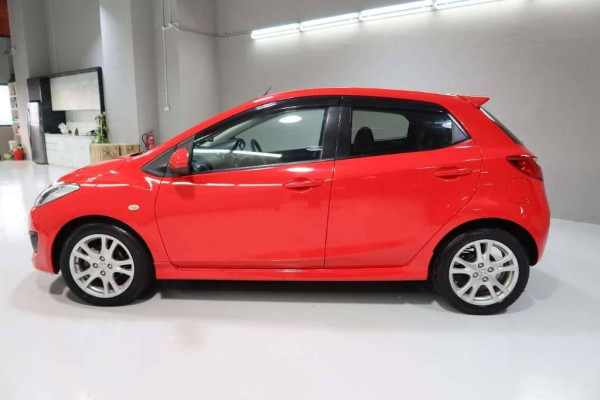 Used 2009 AT mazda demio null Image[3]