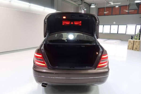 Used 2014 AT mercedes-benz c-class null Image[8]
