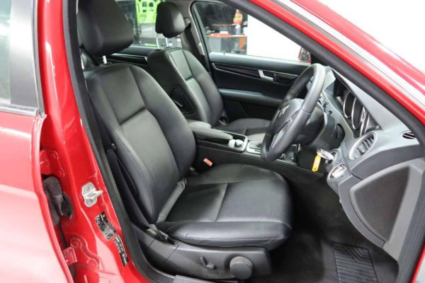 Used 2014 AT mercedes-benz c-class null Image[12]