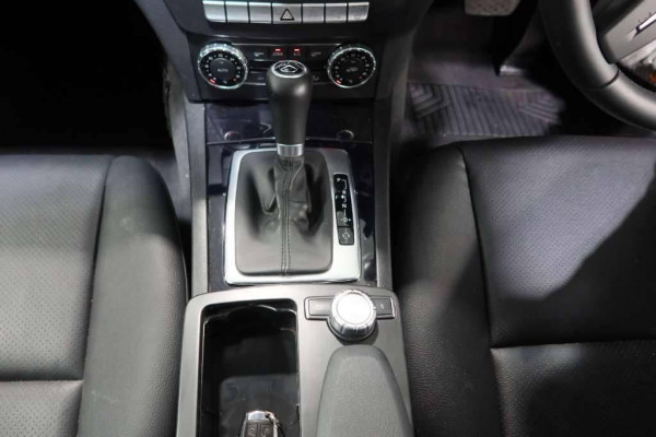 Used 2014 AT mercedes-benz c-class null Image[24]