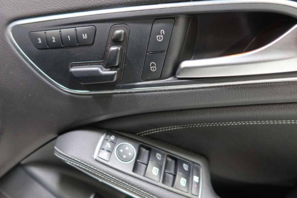 Used 2015 AT mercedes-benz gla-class null Image[26]
