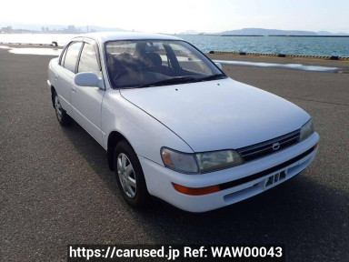 Toyota Corolla Sedan AE100