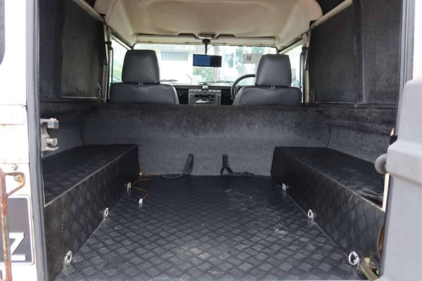Used 2003 MT land-rover defender null Image[25]