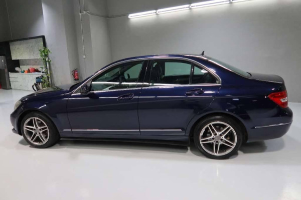 Used 2014 AT mercedes-benz c-class null Image[3]