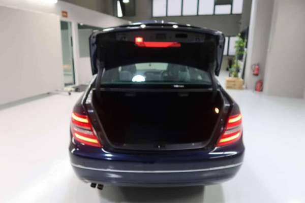 Used 2014 AT mercedes-benz c-class null Image[8]
