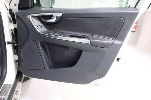 Used 2014 AT volvo xc60 null Image[28]