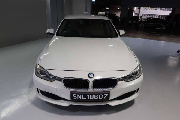 Used 2014 AT bmw 3-series null Image[1]