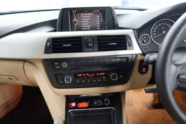 Used 2014 AT bmw 3-series null Image[18]