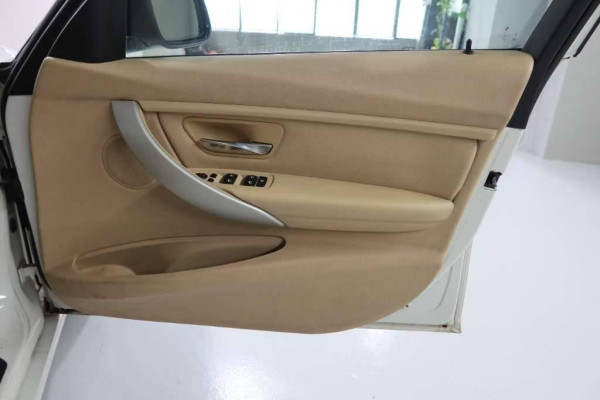 Used 2014 AT bmw 3-series null Image[28]