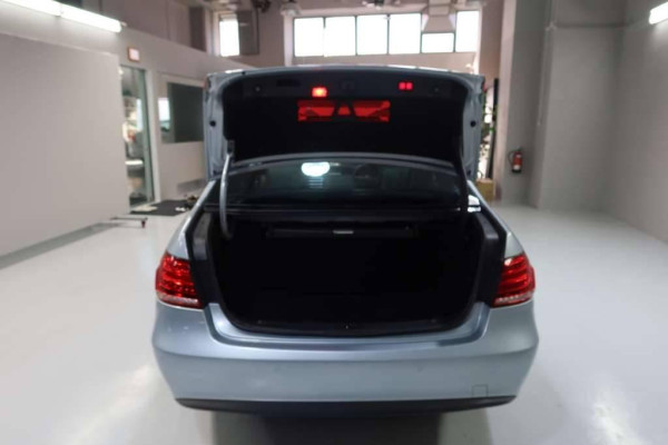 Used 2014 AT mercedes-benz e-class null Image[9]