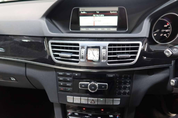 Used 2014 AT mercedes-benz e-class null Image[24]