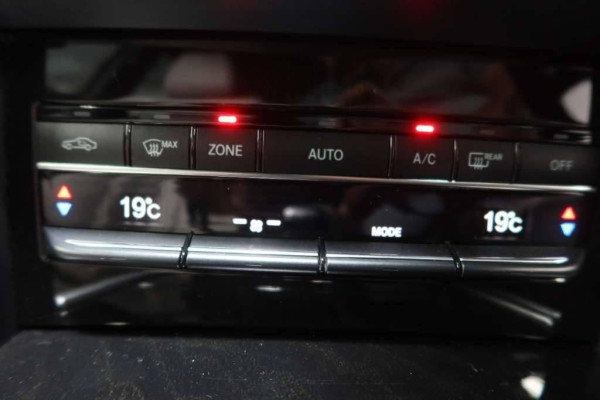 Used 2014 AT mercedes-benz e-class null Image[26]