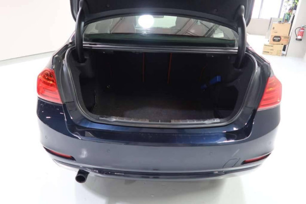 Used 2014 AT bmw 3-series null Image[8]