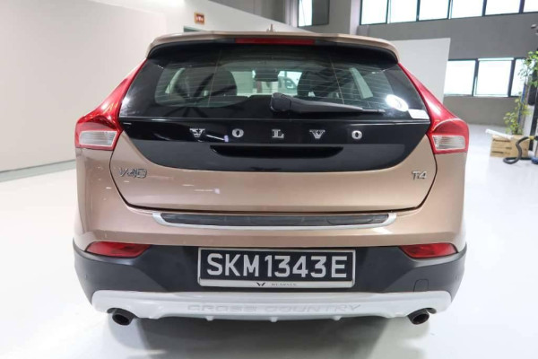 Used 2014 AT volvo v40 null Image[5]
