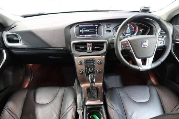Used 2014 AT volvo v40 null Image[17]
