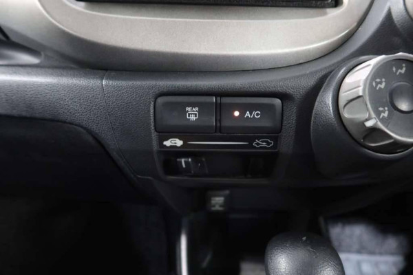 Used 2009 AT honda fit null Image[23]