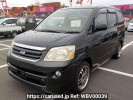 Toyota Noah AZR60G