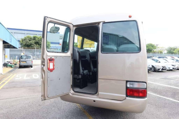 Used 2010 MT toyota coaster null Image[8]