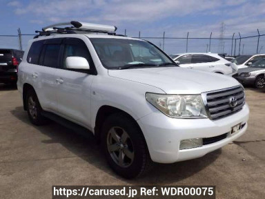 Toyota Land Cruiser UZJ200W