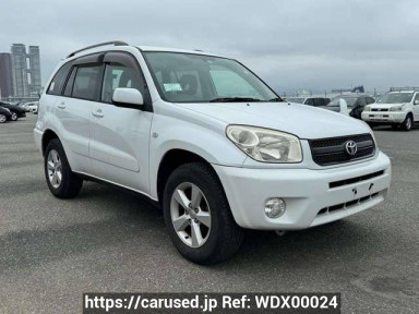 Toyota RAV4 ZCA26W