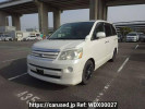 Toyota Noah AZR60G