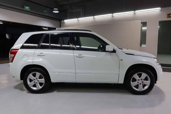 Used 2009 AT suzuki vitara null Image[7]