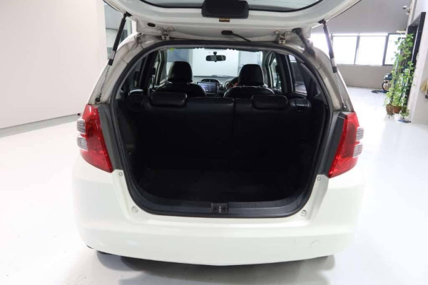 Used 2009 AT honda fit null Image[9]