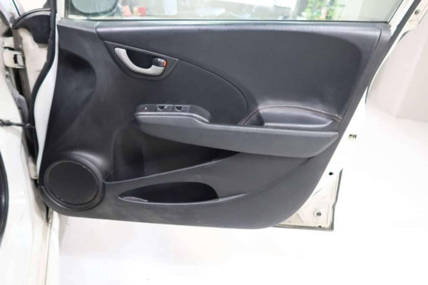 Used 2009 AT honda fit null Image[27]