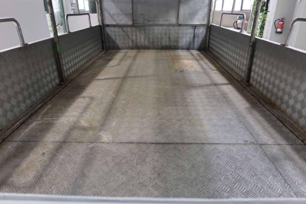 Used 2010 MT nissan atlas null Image[9]
