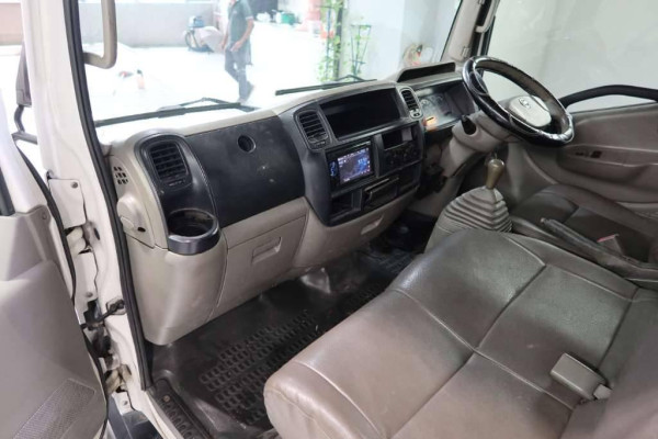 Used 2010 MT nissan atlas null Image[17]