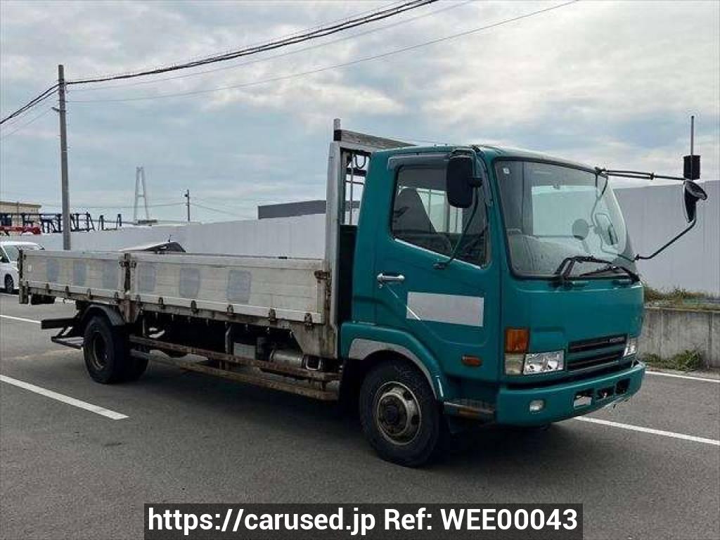 Mitsubishi Fuso Fighter 2001 from Japan
